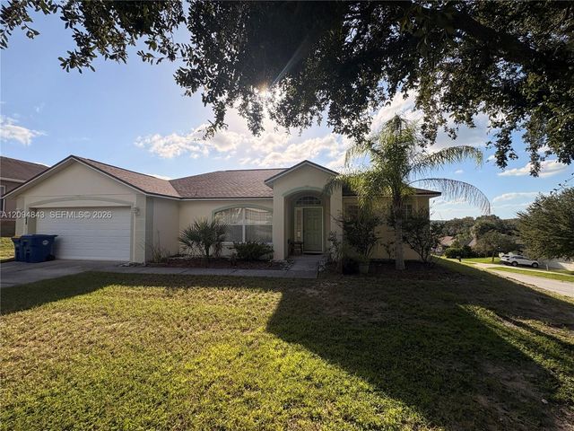 608 Gentle Breeze Drive, Clermont, FL 34715