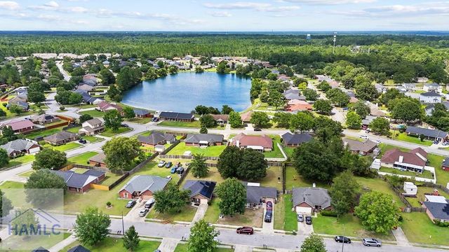 418 Lancaster Loop, Hinesville, GA 31313