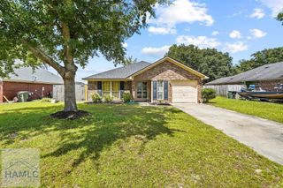 418 Lancaster Loop, Hinesville, GA 31313