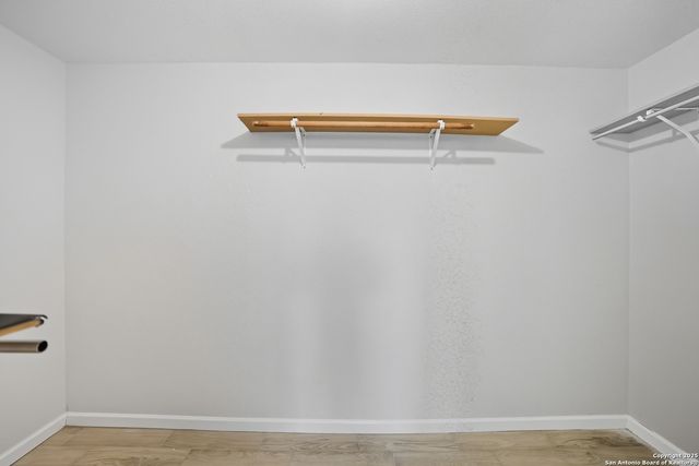 807 NE Frontage RD., Beeville, TX 78102