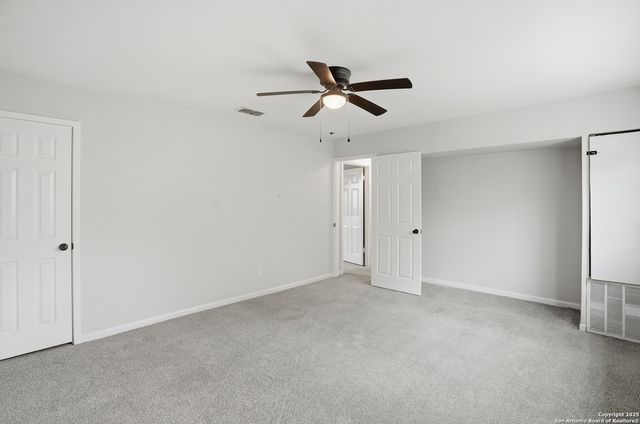 807 NE Frontage RD., Beeville, TX 78102