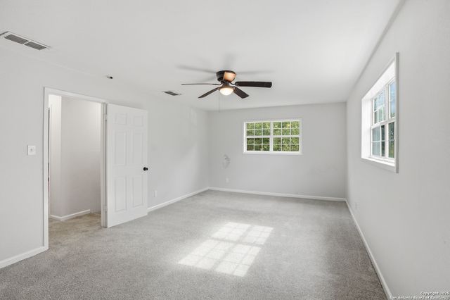 807 NE Frontage RD., Beeville, TX 78102