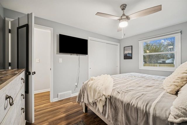 2715 SUPERIOR AVENUE, Sheboygan, WI 53083