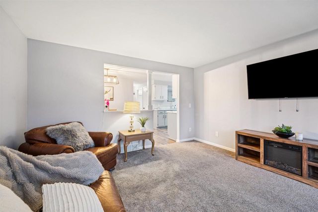 2715 SUPERIOR AVENUE, Sheboygan, WI 53083