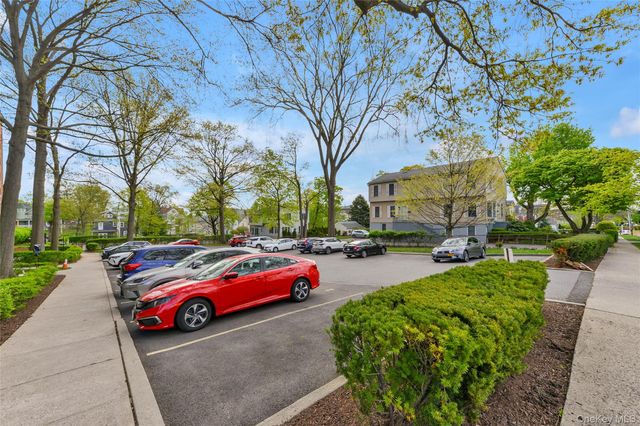 70 Locust Avenue 504B, New Rochelle, NY 10801