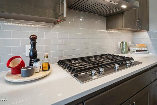 2703 NW 25th Street, Redmond, OR 97756