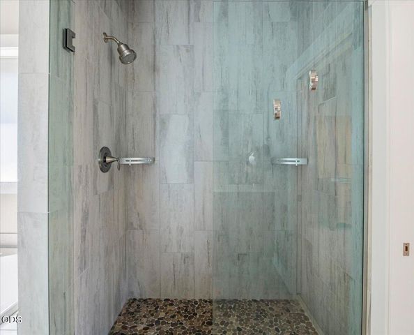 2703 NW 25th Street, Redmond, OR 97756