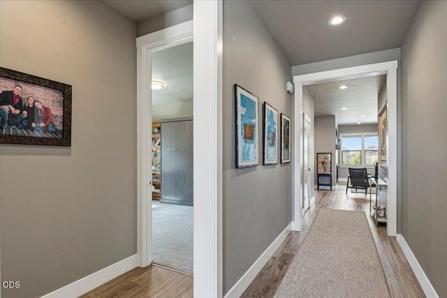 2703 NW 25th Street, Redmond, OR 97756