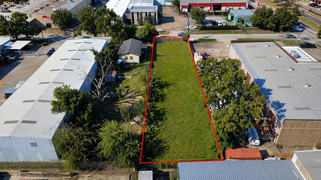 5717 Centralcrest St, Houston, TX 77092