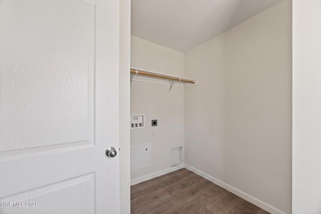 907 Sutro Springs Road, Dayton, NV 89403