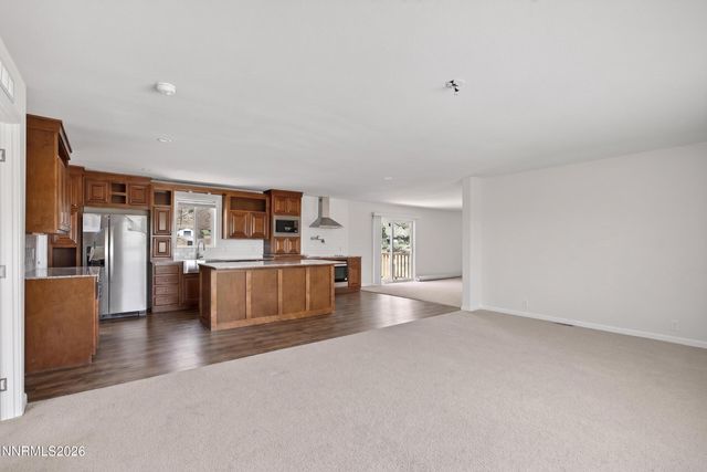 907 Sutro Springs Road, Dayton, NV 89403