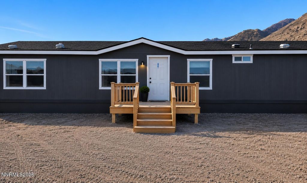 907 Sutro Springs Road, Dayton, NV 89403