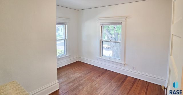 900 S Duluth Ave Avenue, Sioux Falls, SD 57104