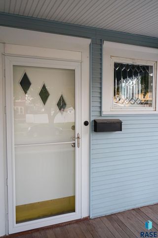 900 S Duluth Ave Avenue, Sioux Falls, SD 57104