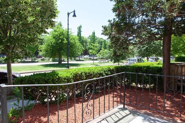 1743 Commonwealth Ave 1, Boston, MA 02135