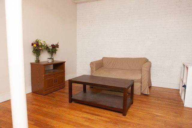 1743 Commonwealth Ave 1, Boston, MA 02135