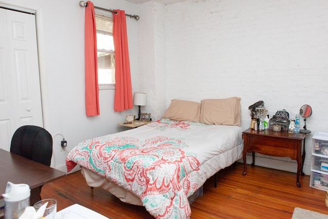 1743 Commonwealth Ave 1, Boston, MA 02135