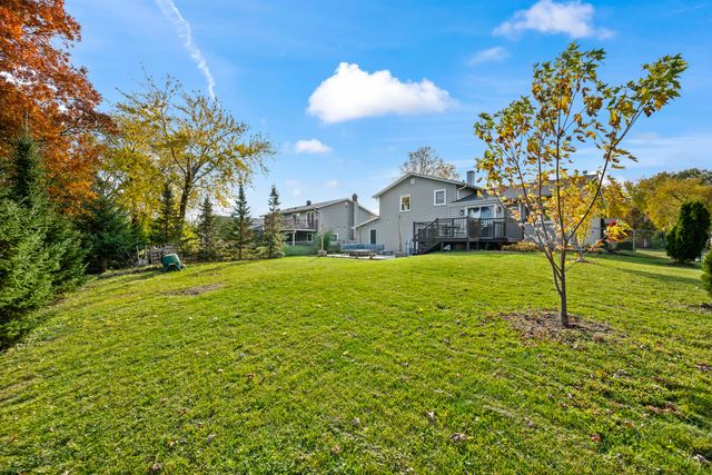 3525 Winston Drive, Hoffman Estates, IL 60192