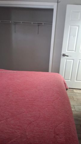 8016 APACHE LN, Lakeland, FL 33810