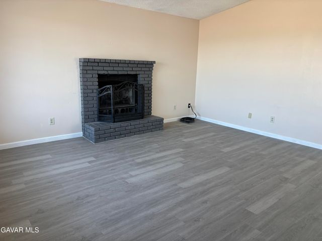 10611 N Garibaldi Dr Drive, California City, CA 93505