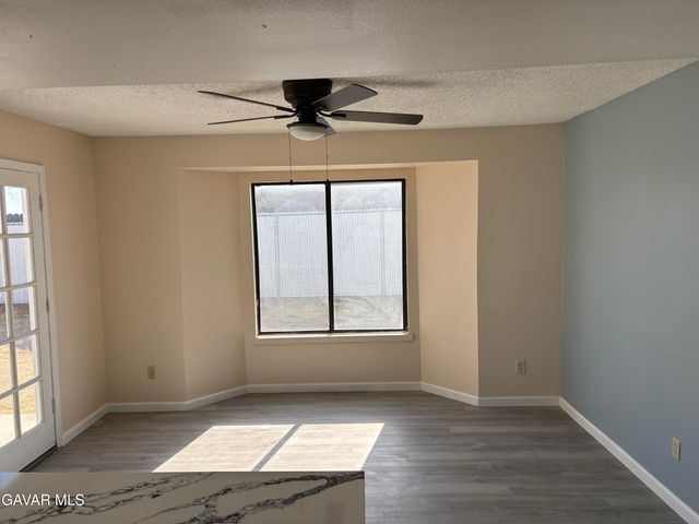 10611 N Garibaldi Dr Drive, California City, CA 93505