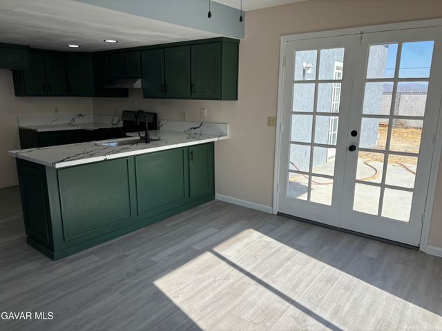 10611 N Garibaldi Dr Drive, California City, CA 93505