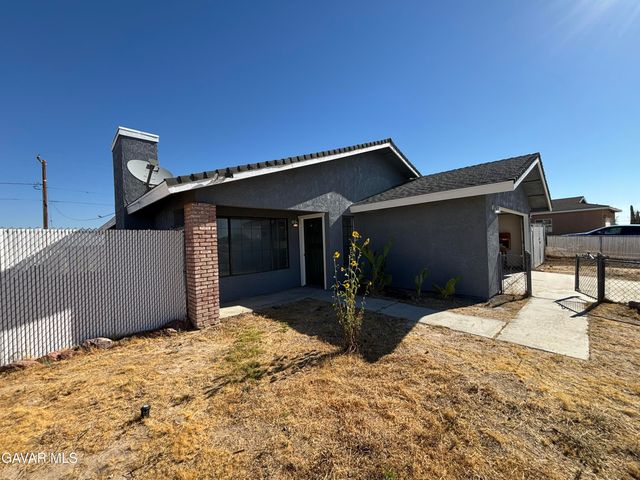 10611 N Garibaldi Dr Drive, California City, CA 93505