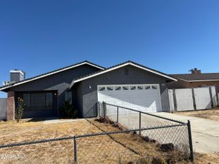 10611 N Garibaldi Dr Drive, California City, CA 93505