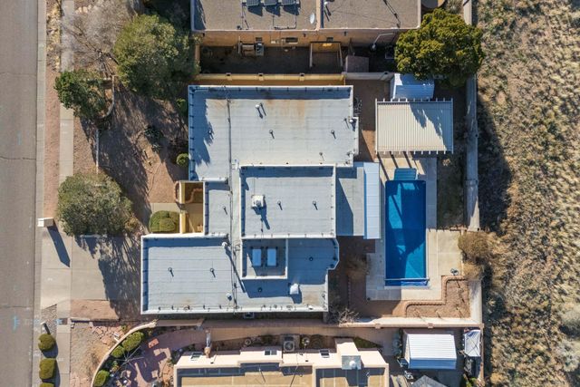 9615 Regal Ridge Drive NE, Albuquerque, NM 87114