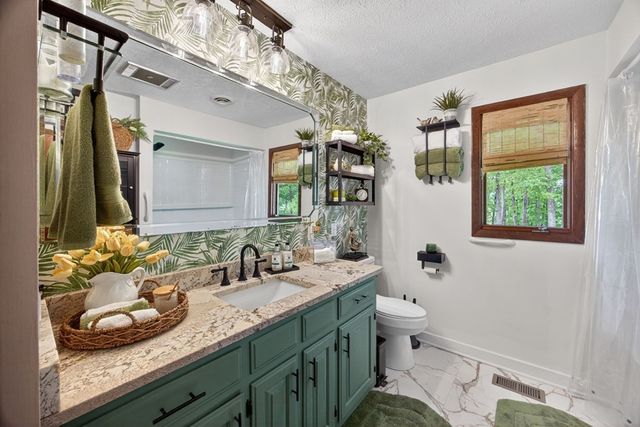 143 Griffintown Rd, Sparta, TN 38583