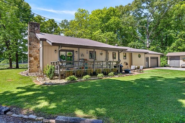 143 Griffintown Rd, Sparta, TN 38583