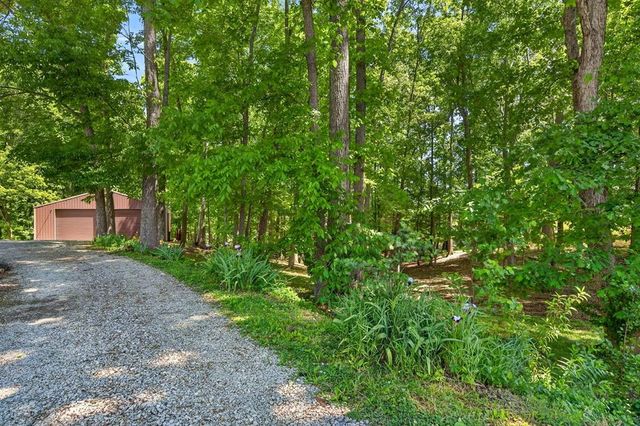 143 Griffintown Rd, Sparta, TN 38583