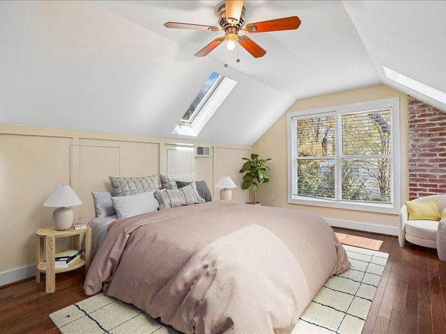 1305 KEY DR, Alexandria, VA 22302