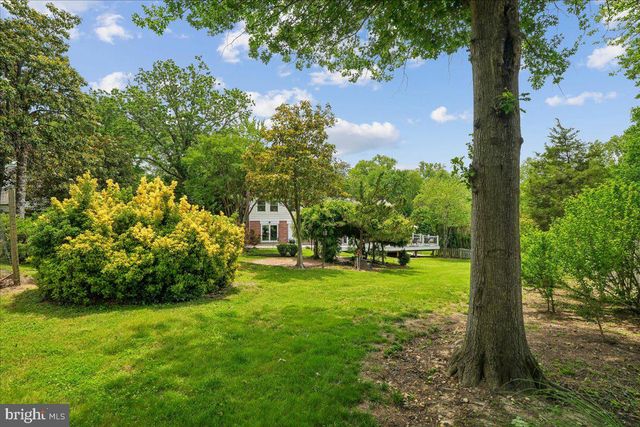 1305 KEY DR, Alexandria, VA 22302