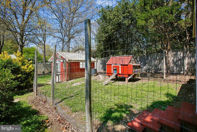 1305 KEY DR, Alexandria, VA 22302