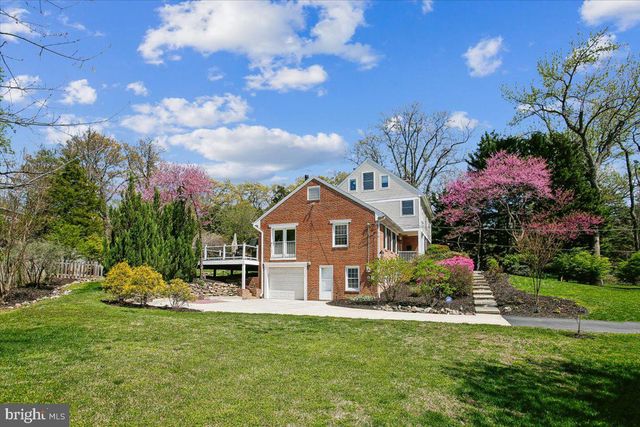 1305 KEY DR, Alexandria, VA 22302