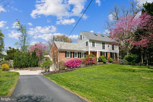 1305 KEY DR, Alexandria, VA 22302