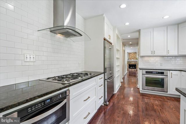 1305 KEY DR, Alexandria, VA 22302
