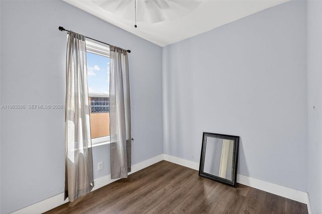 1880 NW 69th St, Miami, FL 33147