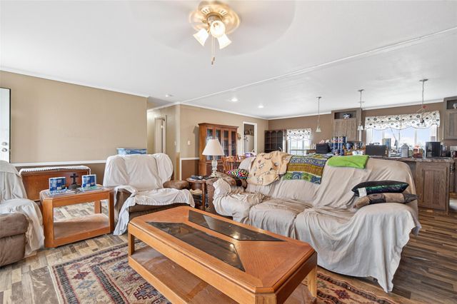 3588 Centerhill Road, Bellville, TX 77418