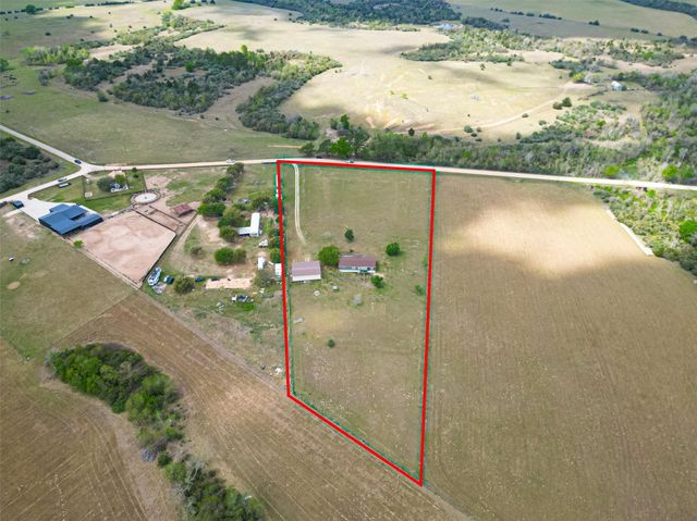 3588 Centerhill Road, Bellville, TX 77418