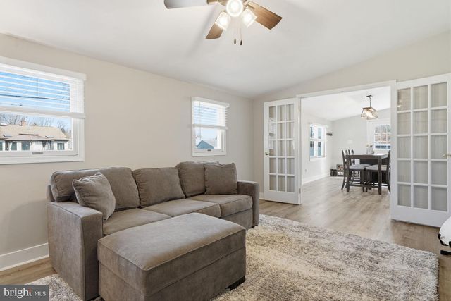 44 HEIGHTS LN, Feasterville Trevose, PA 19053