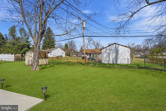 44 HEIGHTS LN, Feasterville Trevose, PA 19053