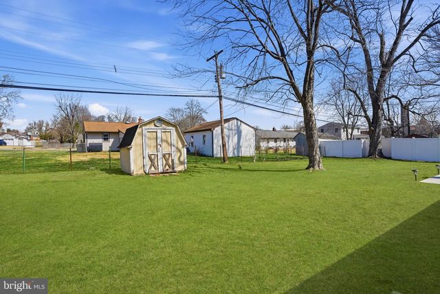 44 HEIGHTS LN, Feasterville Trevose, PA 19053