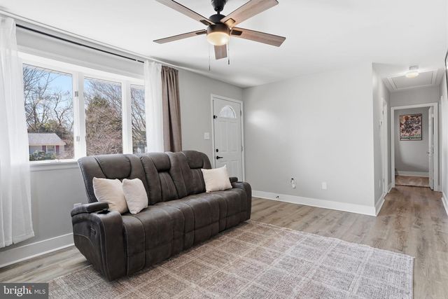 44 HEIGHTS LN, Feasterville Trevose, PA 19053