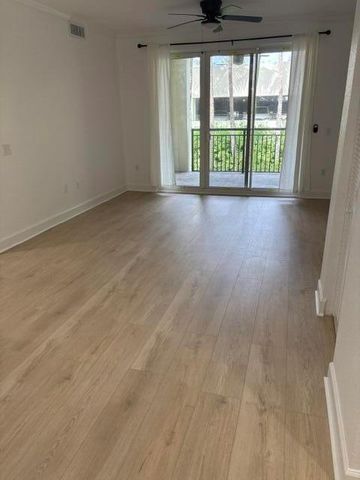 1218 RENAISSANCE Way 218, Boynton Beach, FL 33426