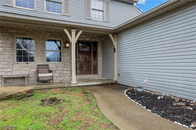 390 Spring Valley Drive, Zanesville, OH 43701