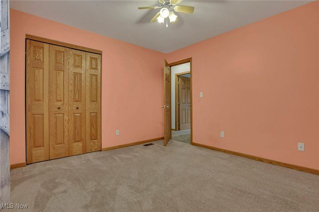 390 Spring Valley Drive, Zanesville, OH 43701