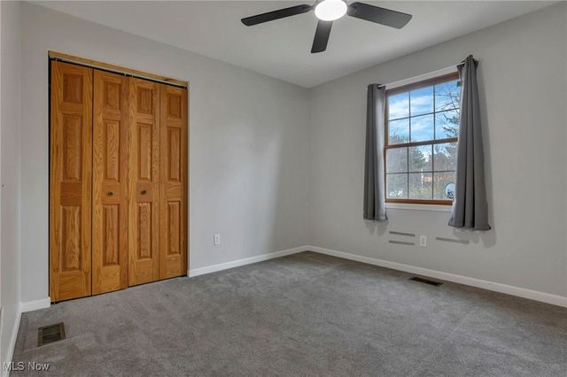 390 Spring Valley Drive, Zanesville, OH 43701