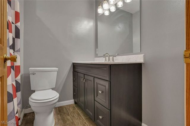 390 Spring Valley Drive, Zanesville, OH 43701